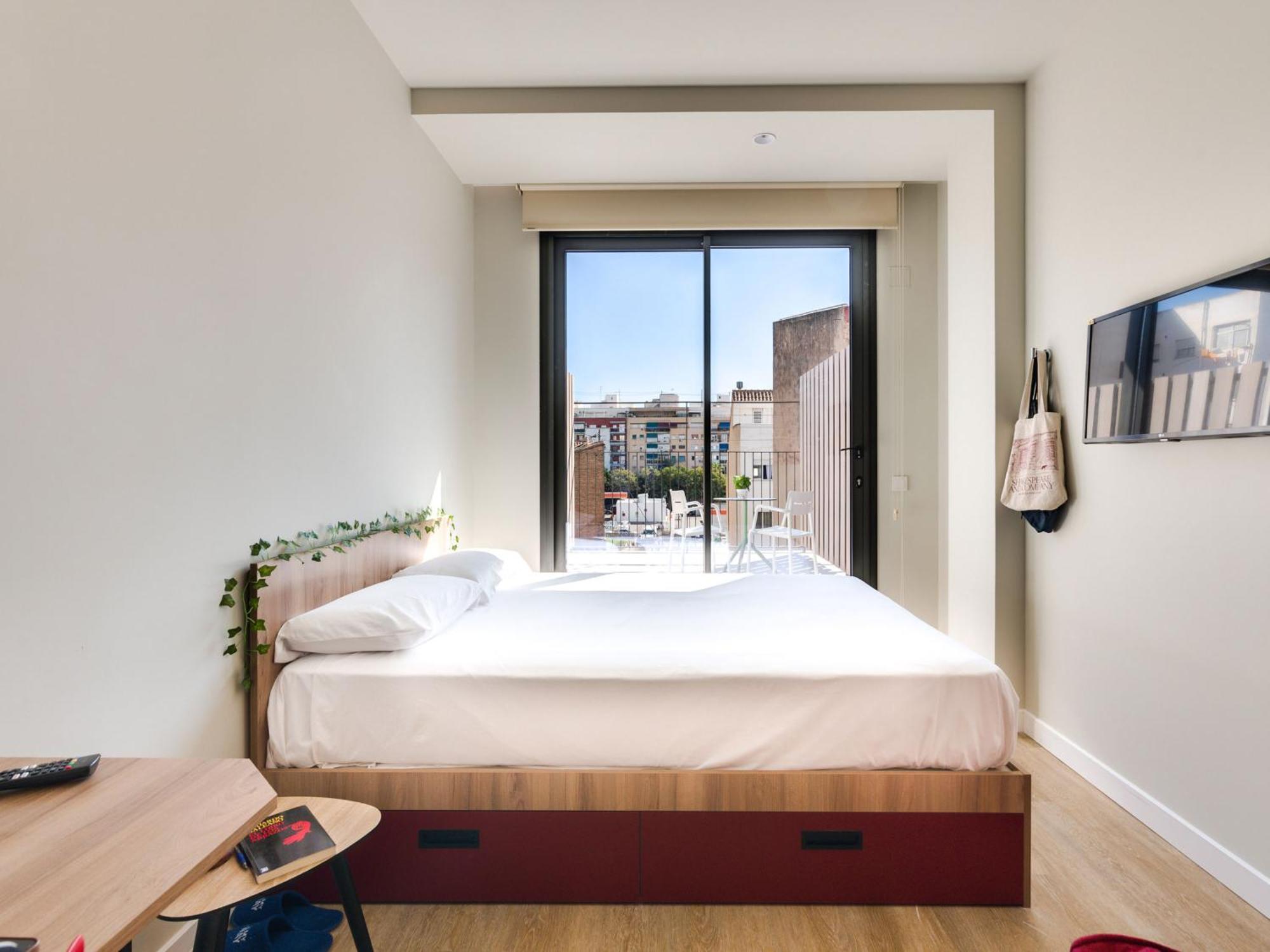 Livensa Living Studios - Valencia Viveros Экстерьер фото