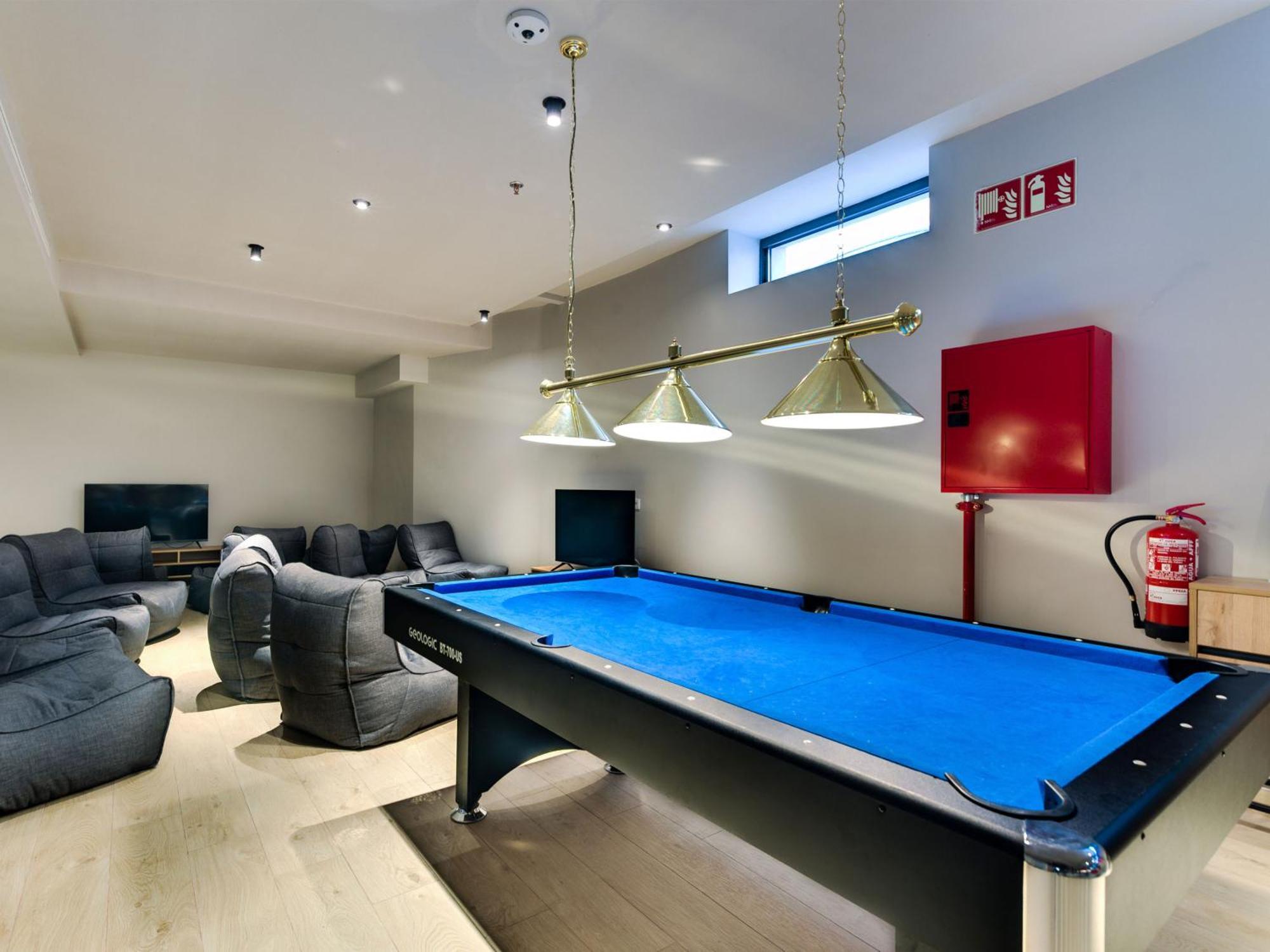 Livensa Living Studios - Valencia Viveros Экстерьер фото