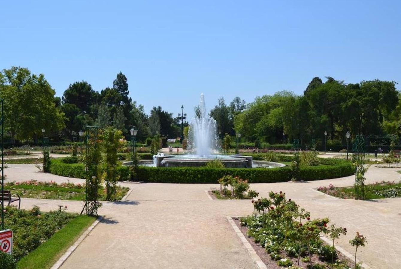 Livensa Living Studios - Valencia Viveros Экстерьер фото